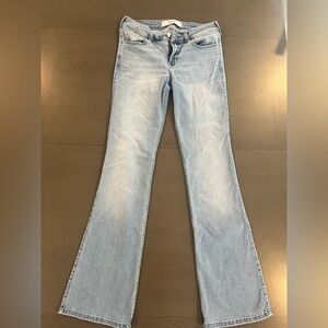 Hollister Light Wash Bootcut Jeans 6L